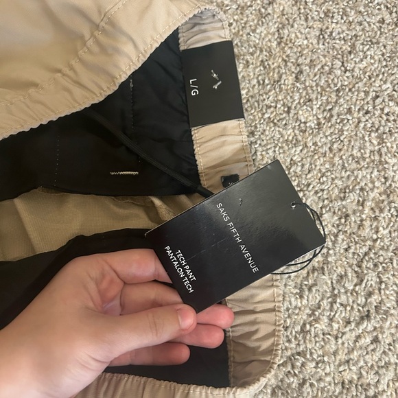 NWT Saks Fifth Avenue Beige Tan Stretch Tech Pant Jogger Quick Dry Sz L Business - Picture 6 of 9